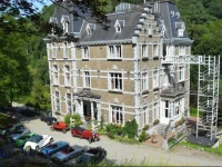 Chateau Bleu 