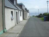 Seaside Holiday Cottage Embo 