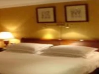 Parkes Hotel 