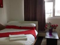 Leslie Road Accommodation 