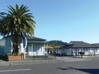 Twin Rivers Motel 