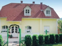 Apartment DeГЎk F. utca-BakonybГ©l 