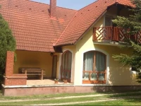 Apartment Balatonbereny 5 