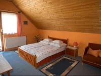 Hajas FamГ­lia KiadГі SzobГЎk 