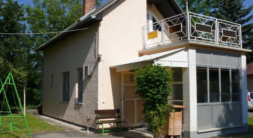 Holiday home Balatonkeresztur 7 