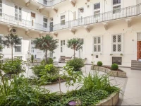 Central Studio Apartment 