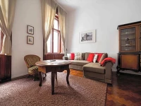 Kadar Apartments 