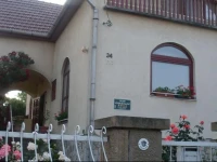 Guest House RГіzsakert 