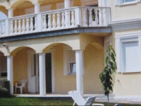 Rosen Villa HГ©vГ­z 