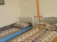RГіzsГЎs Motel 