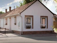 ГЌrisz ApartmanhГЎz 