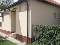 TГ¶mГ¶rkГ©ny VendГ©ghГЎz 