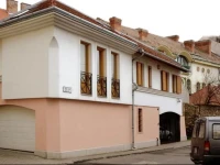 Angelica Apartment 