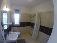 Dinda Apartman 