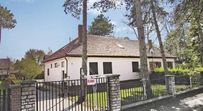 Holiday home MikszГЎth KГЎlmГЎn-SiГіfok 