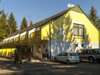 Lipicai Hotel Г©s Г‰tterem 