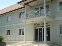 Major Hotel Г‰s PalГіc ApartmanhГЎz 