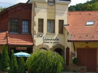 Club Leonardo Г‰tterem Г‰s PanziГі 