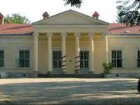 FenyЕ‘haraszt KastГ©lyszГЎllГі 