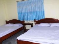 Phong Luu Hotel 