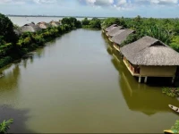 Mekong Riverside Boutique Resort & Spa 