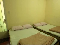 42 Travel Lodge 