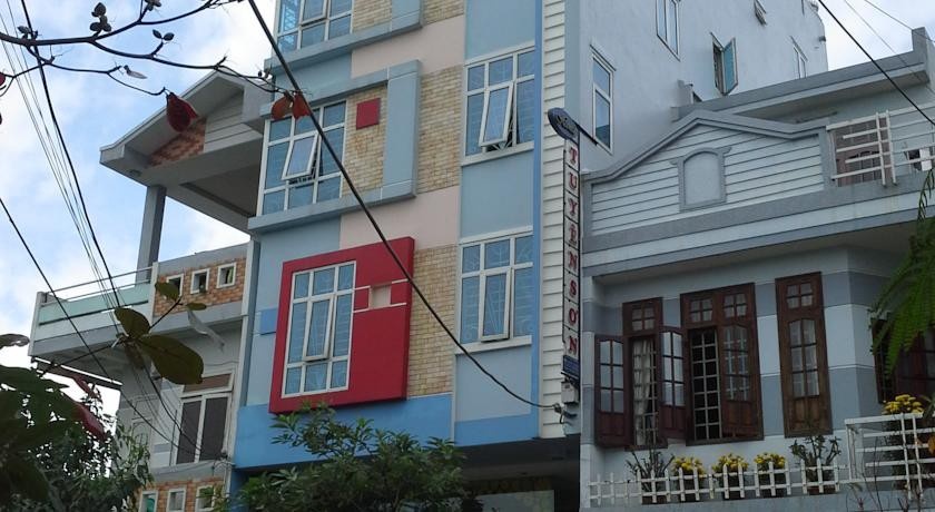 Tuyen Son Hotel 