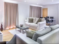 Villiers Apartment 