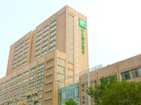 Holiday Inn Express Changshu 4*