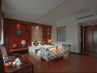 Gia Bao Grand Hotel 