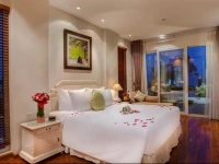Meracus Hotel 2 