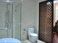 Green Mango Hotel 