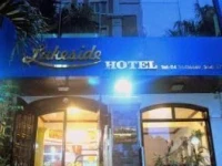 Lakeside Hotel 