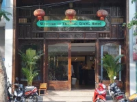 Truong Giang Hotel 