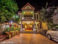 Nhi Nhi Hotel 