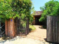 Garden House For Family 