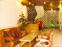 Hoa Mau Don Homestay 