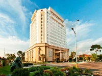 Tan Son Nhat Saigon Hotel 5*