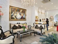 A & EM - Le Prince Hotel 