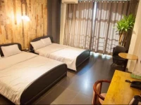 A-In Hotel 