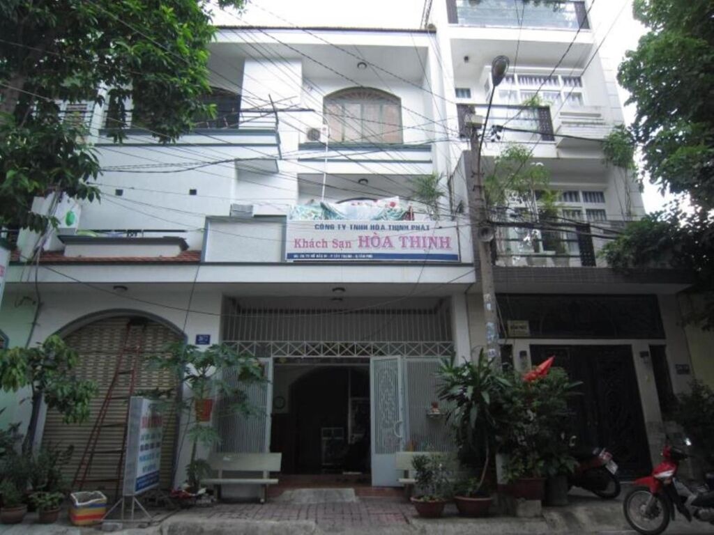 Hoa Thinh Hotel 
