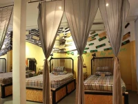 3 La Hostel 