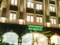 Song Hung Apartments 
