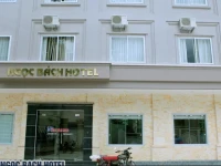Ngoc Bach Hotel 