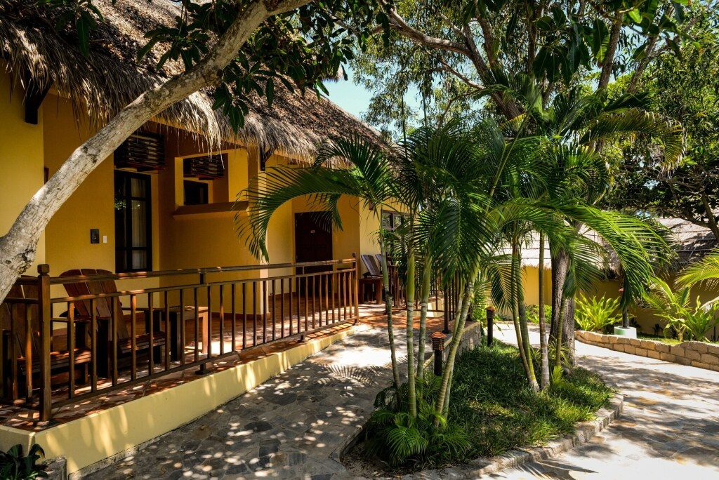 White Sand Resort 