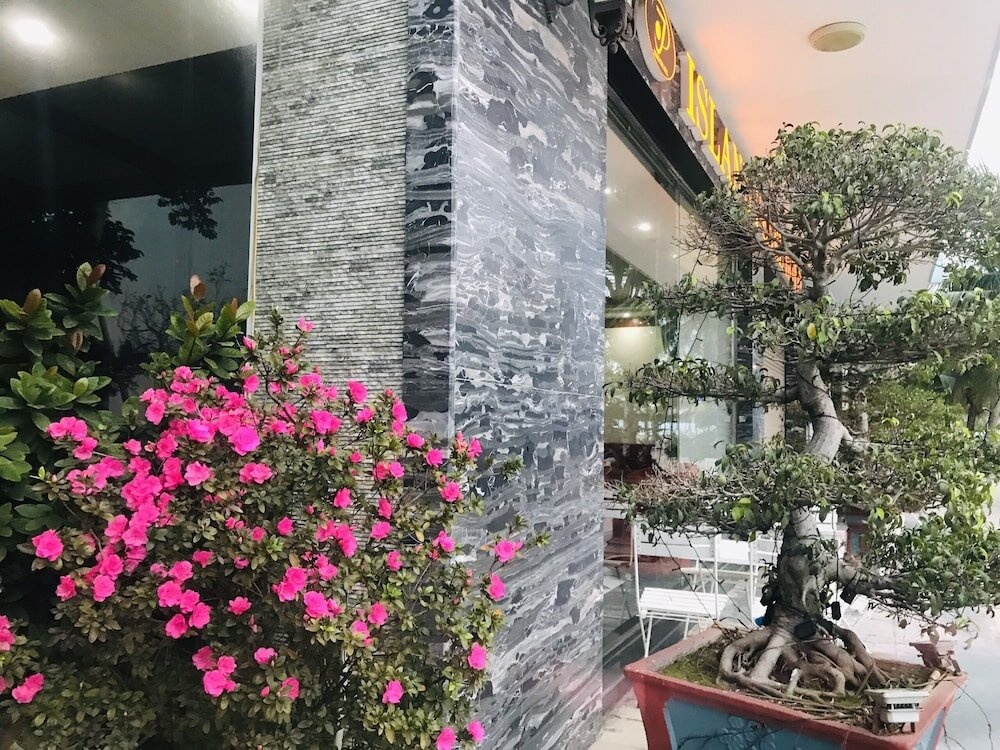 Island Pearl Hotel 