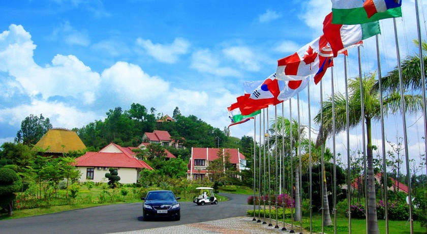 Vietstar Resort & Spa 