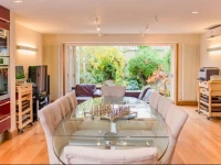 Luxury 5 Bed House - Views & Pool 