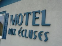 Motel aux Г‰cluses 