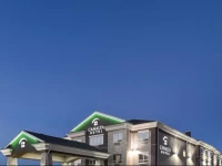 Canalta Hotel Assiniboia 